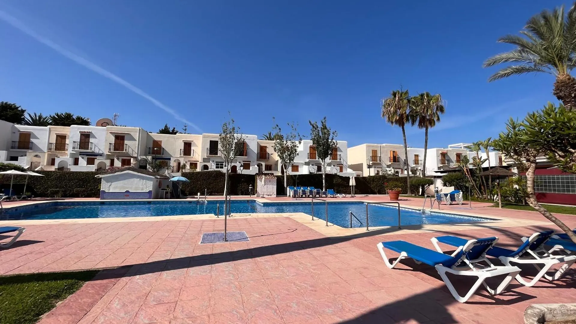 Daire La Casita Verde- Cerca De La Playa Y Con Piscina Abierta Todo El Ano Playas de Vera İspanya
